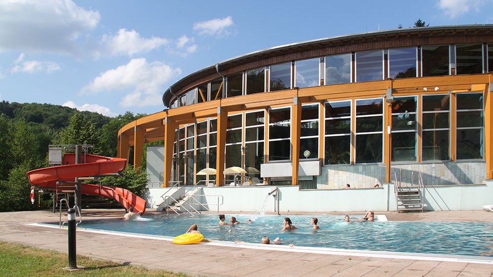 Badespaß in Stolberg - Freizeitbad Thyragrotte